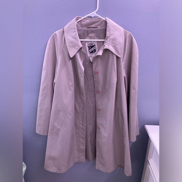 Vintage Beige/Tan Saxton Hall Button Down Coat - Picture 1 of 4